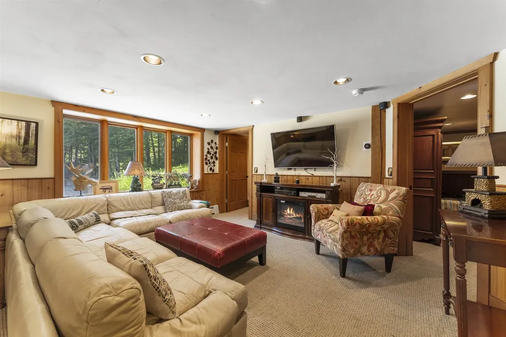 36 Beaver Street Winhall VT 05340
