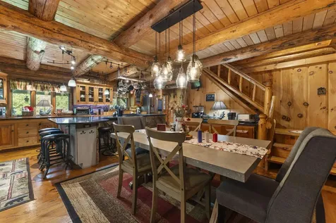 36 Beaver Street Winhall VT 05340