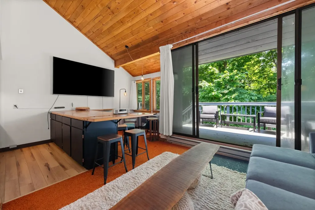 28 Tripplewood Road Campton NH 03223