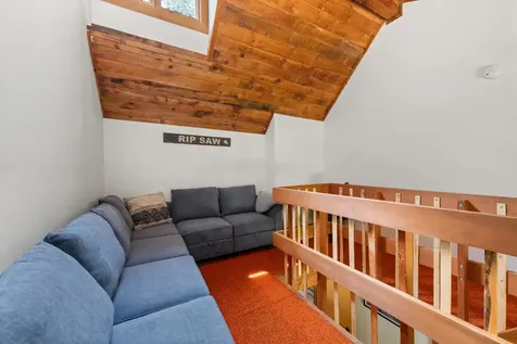 28 Tripplewood Road Campton NH 03223