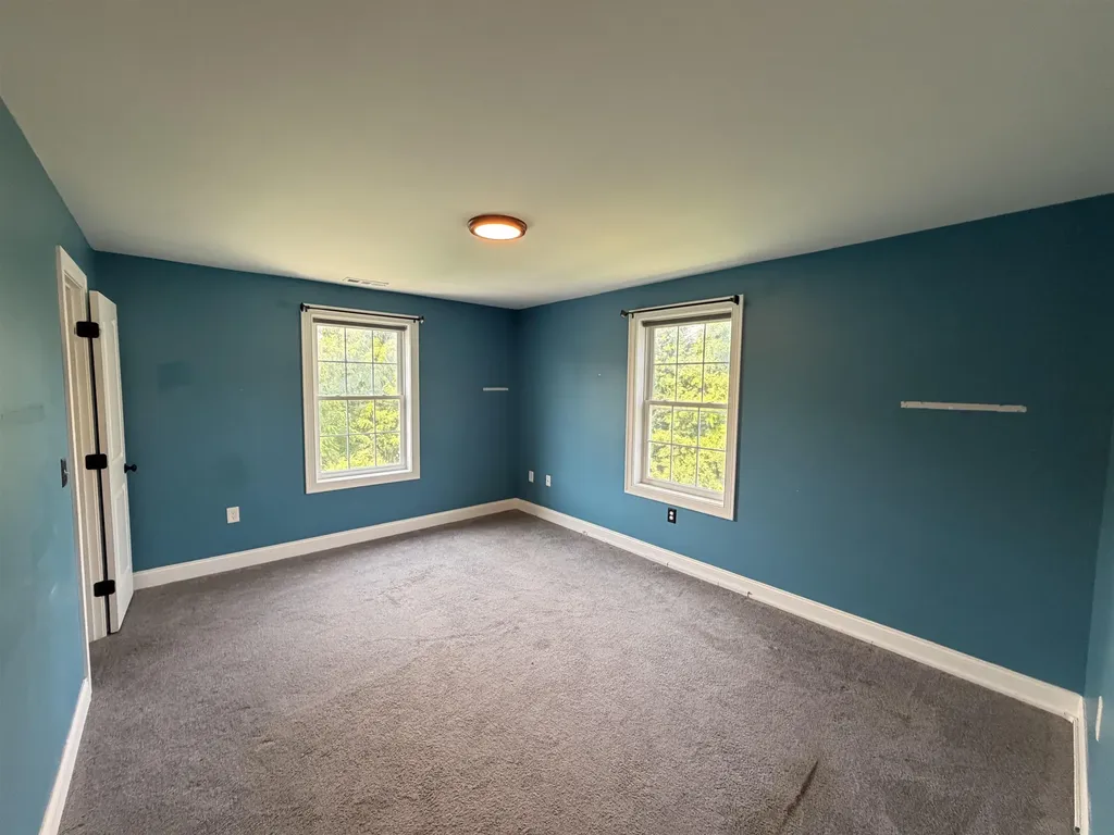 15 Chandler Way Dover NH 03820
