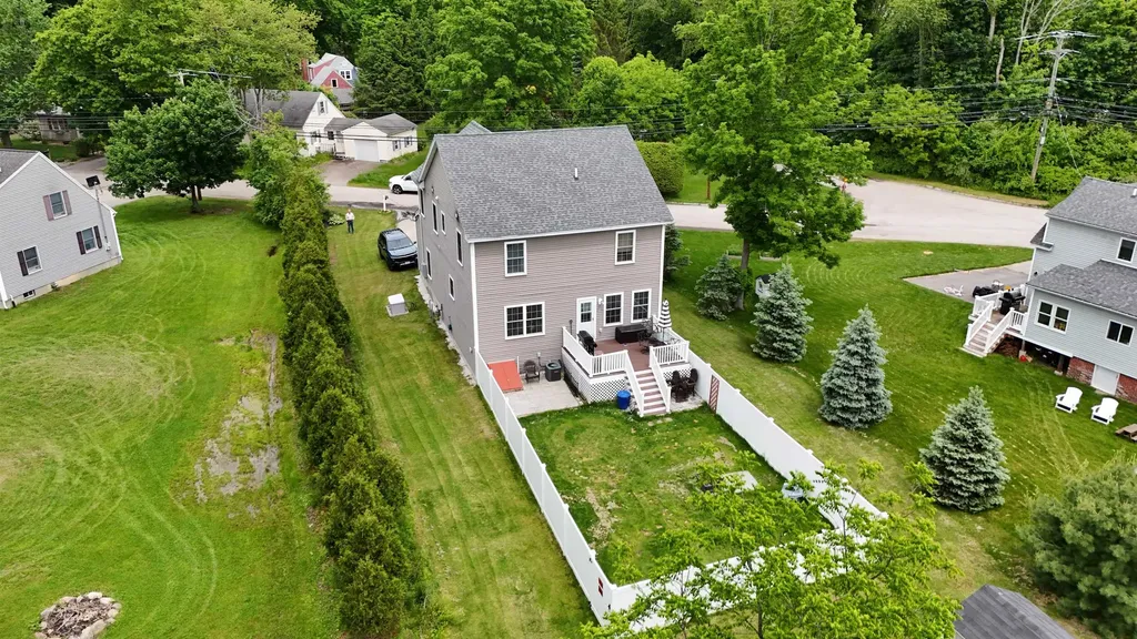 15 Chandler Way Dover NH 03820
