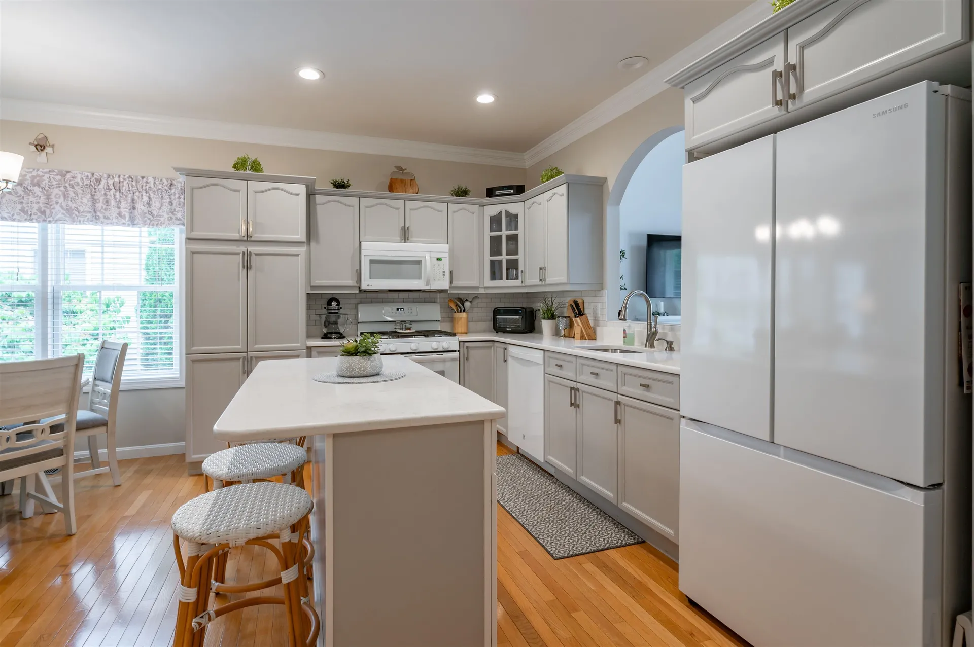 3 Sugar Hill Lane Litchfield NH 03052