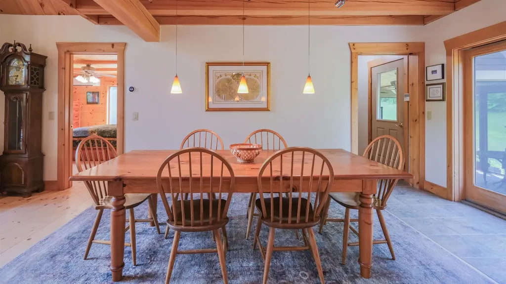 955 Smokeshire Road Chester VT 05143