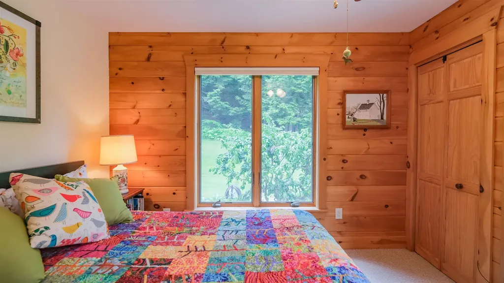 955 Smokeshire Road Chester VT 05143