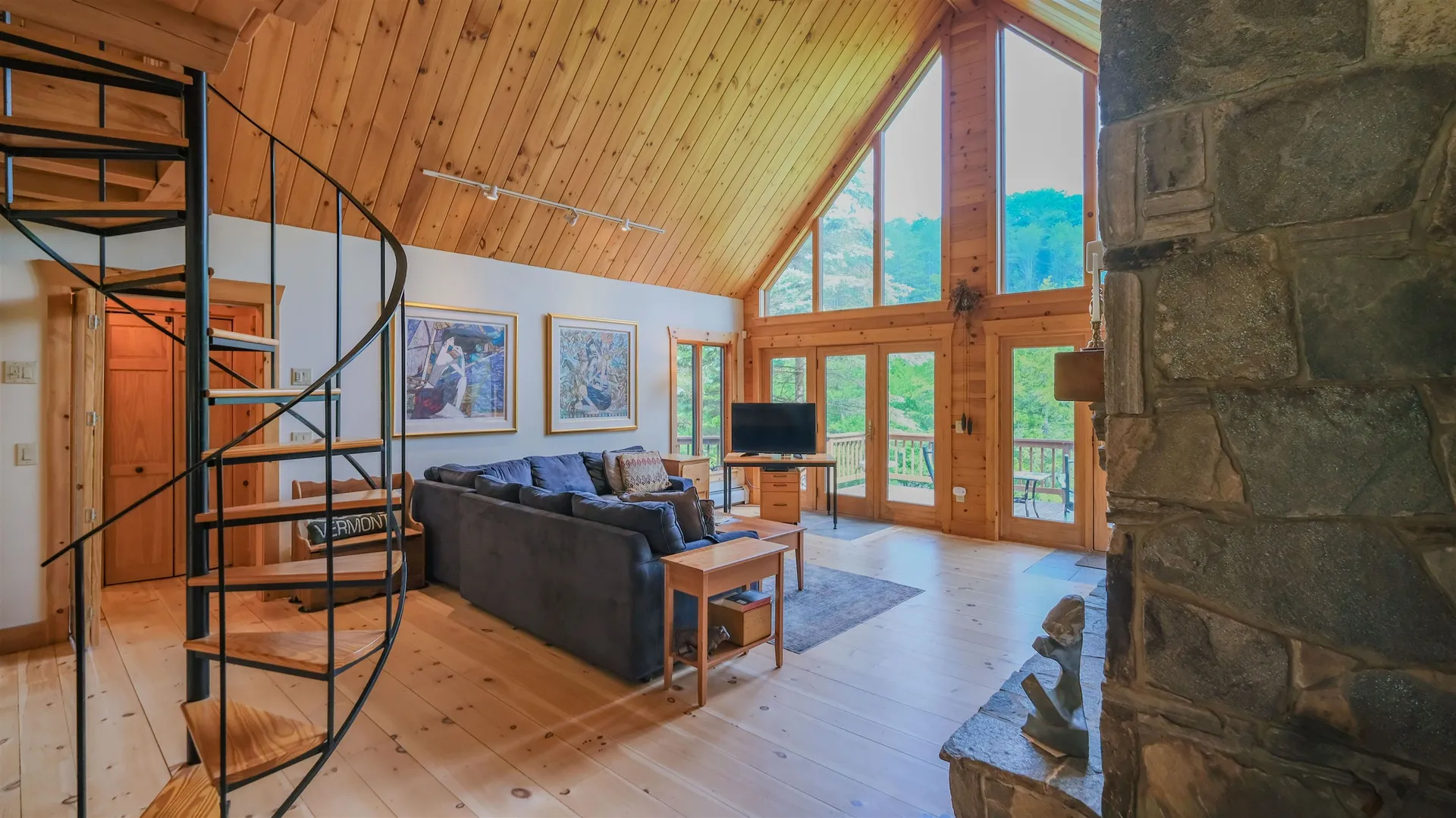955 Smokeshire Road Chester VT 05143