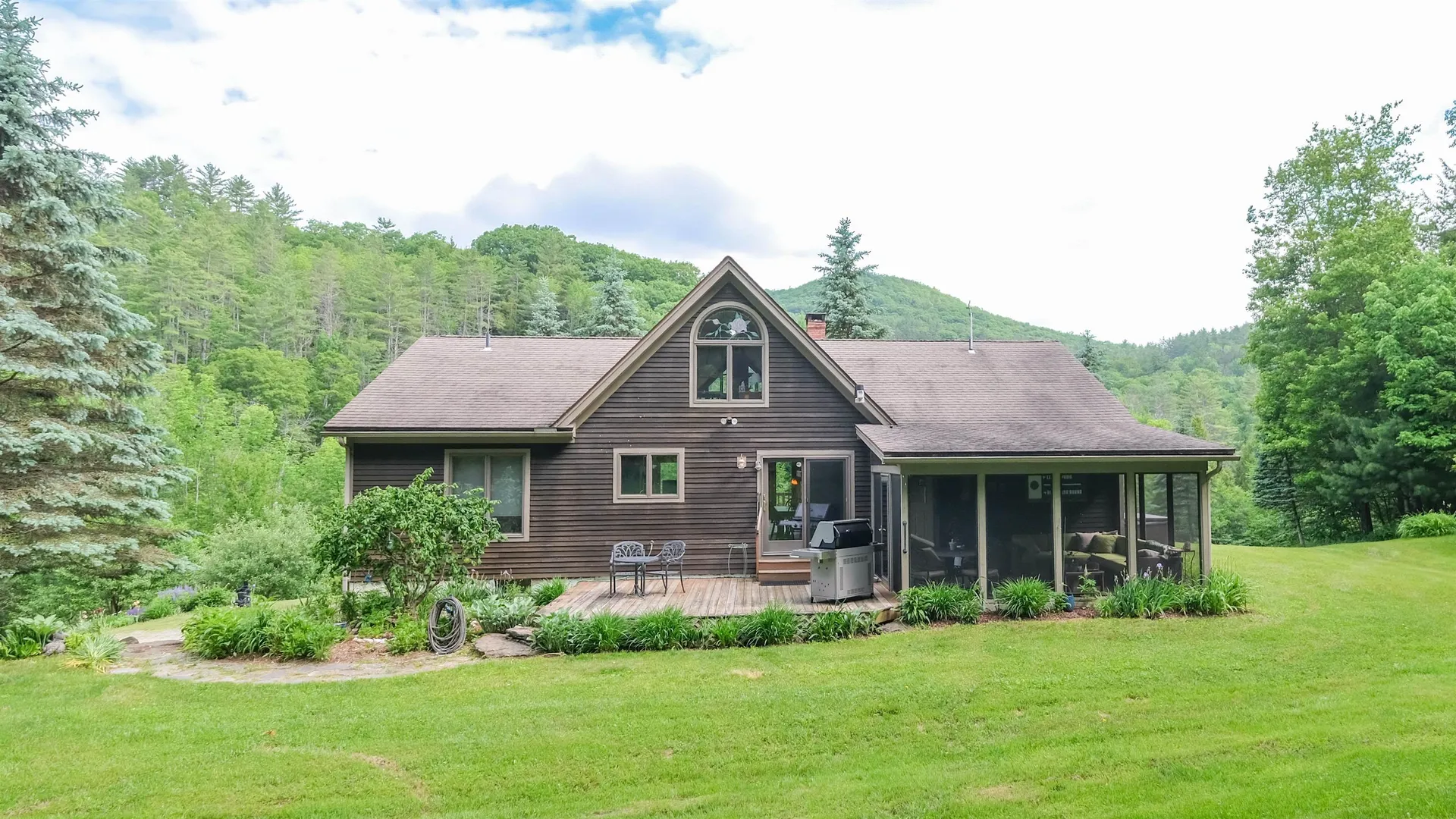 955 Smokeshire Road Chester VT 05143
