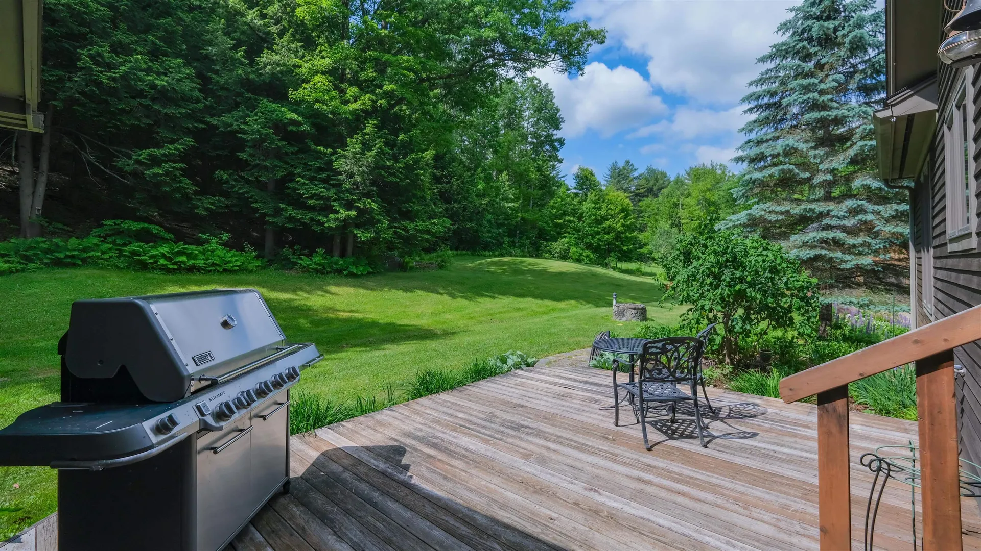 955 Smokeshire Road Chester VT 05143