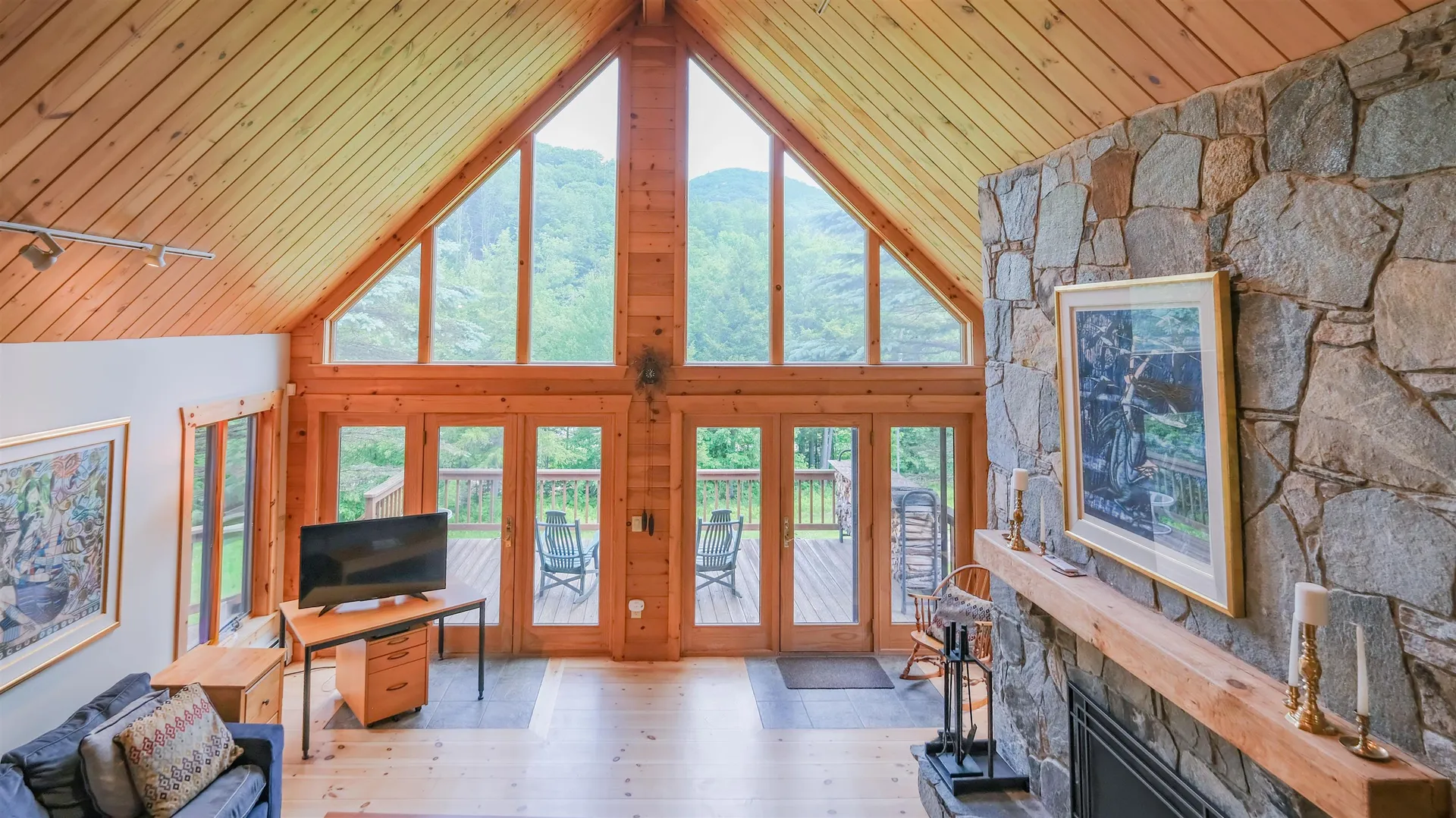 955 Smokeshire Road Chester VT 05143