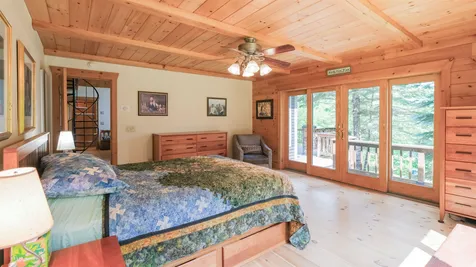 955 Smokeshire Road Chester VT 05143