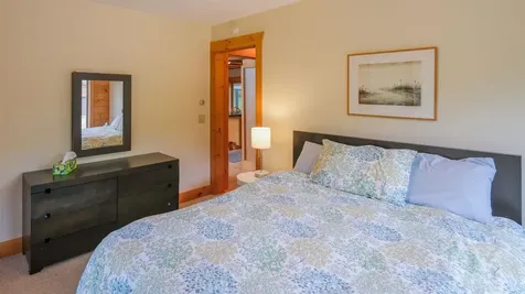 955 Smokeshire Road Chester VT 05143