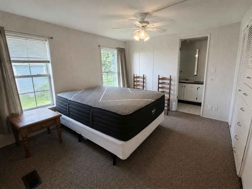 19 Hilltop Manor Mobile Home Park Littleton NH 03561