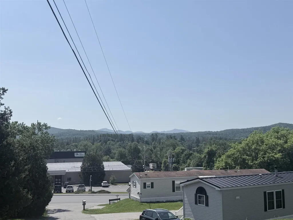 19 Hilltop Manor Mobile Home Park Littleton NH 03561