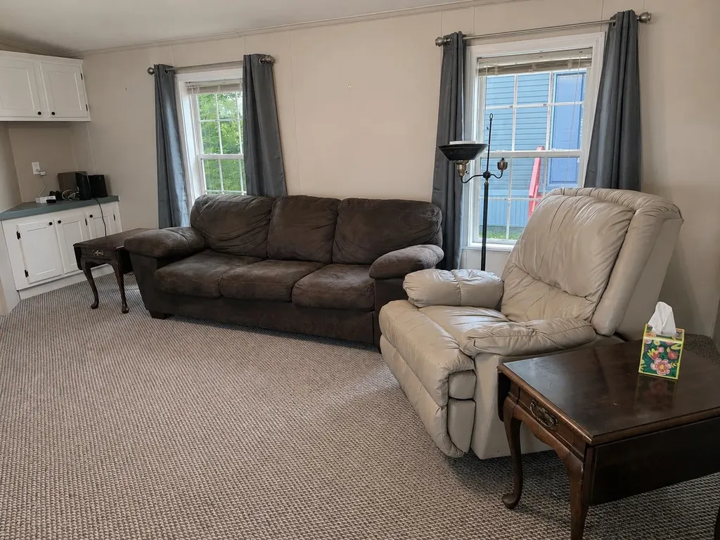 19 Hilltop Manor Mobile Home Park Littleton NH 03561