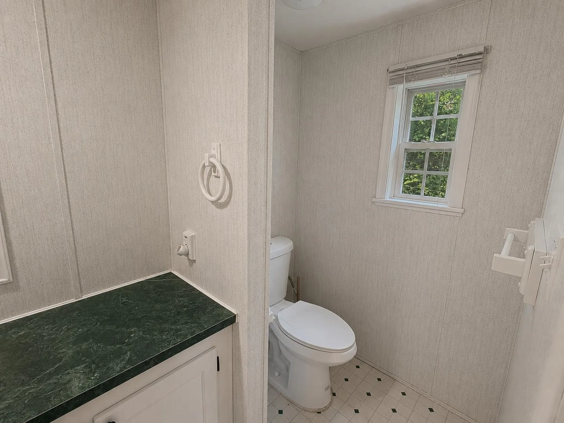19 Hilltop Manor Mobile Home Park Littleton NH 03561
