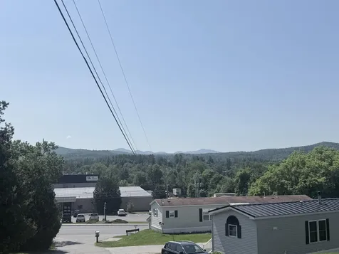 19 Hilltop Manor Mobile Home Park Littleton NH 03561