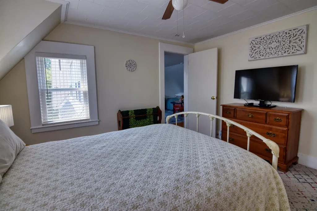 109 South Street Littleton NH 03561