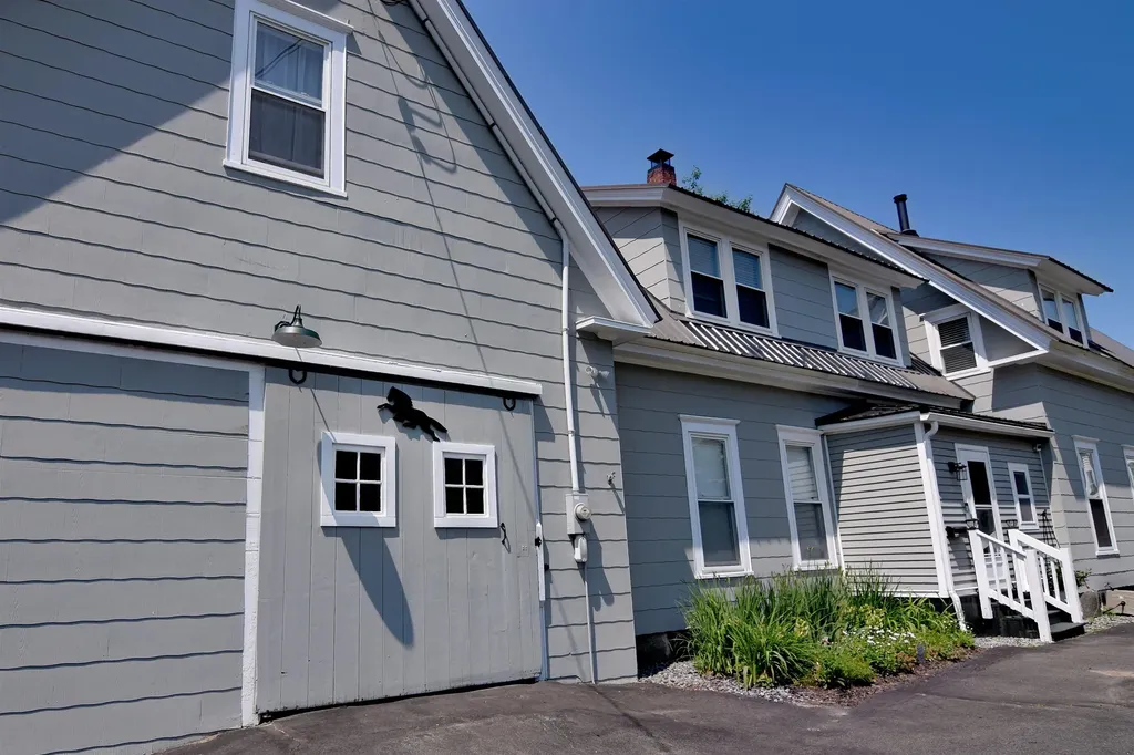 109 South Street Littleton NH 03561
