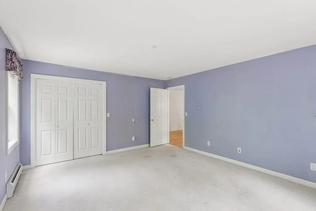 88 Crawford Road Chester NH 03036