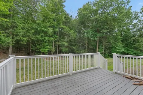 88 Crawford Road Chester NH 03036