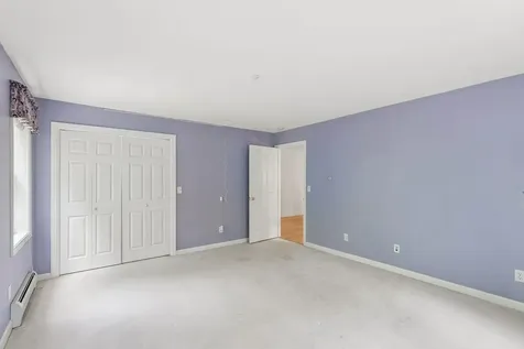 88 Crawford Road Chester NH 03036