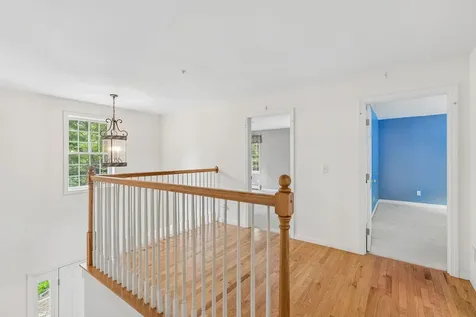 88 Crawford Road Chester NH 03036