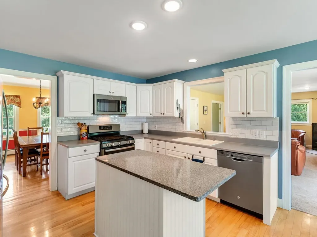55 Applewood Lane Williston VT 05495