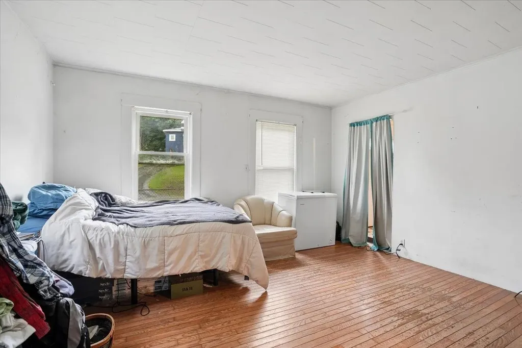 60 Avery Street Laconia NH 03246