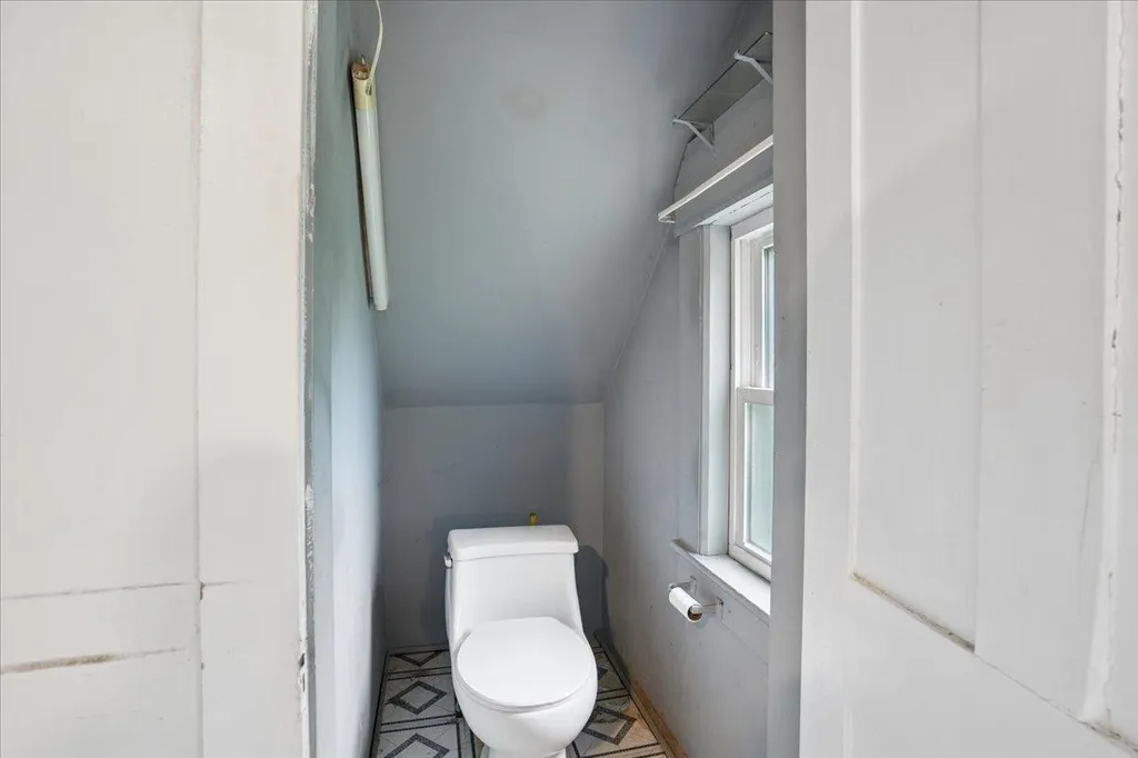 60 Avery Street Laconia NH 03246