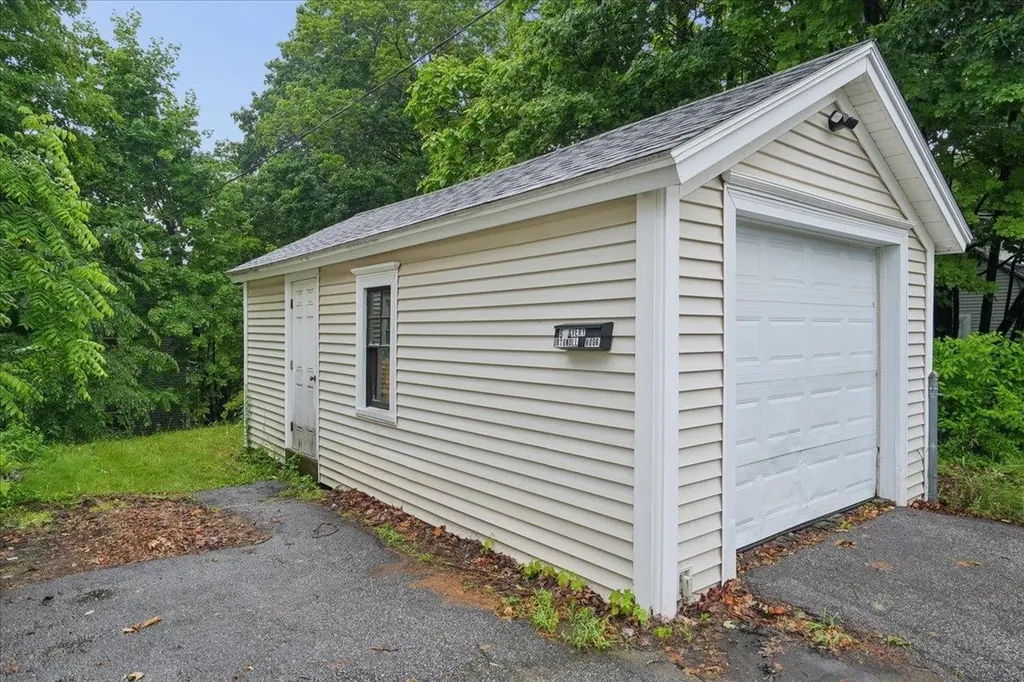 60 Avery Street Laconia NH 03246