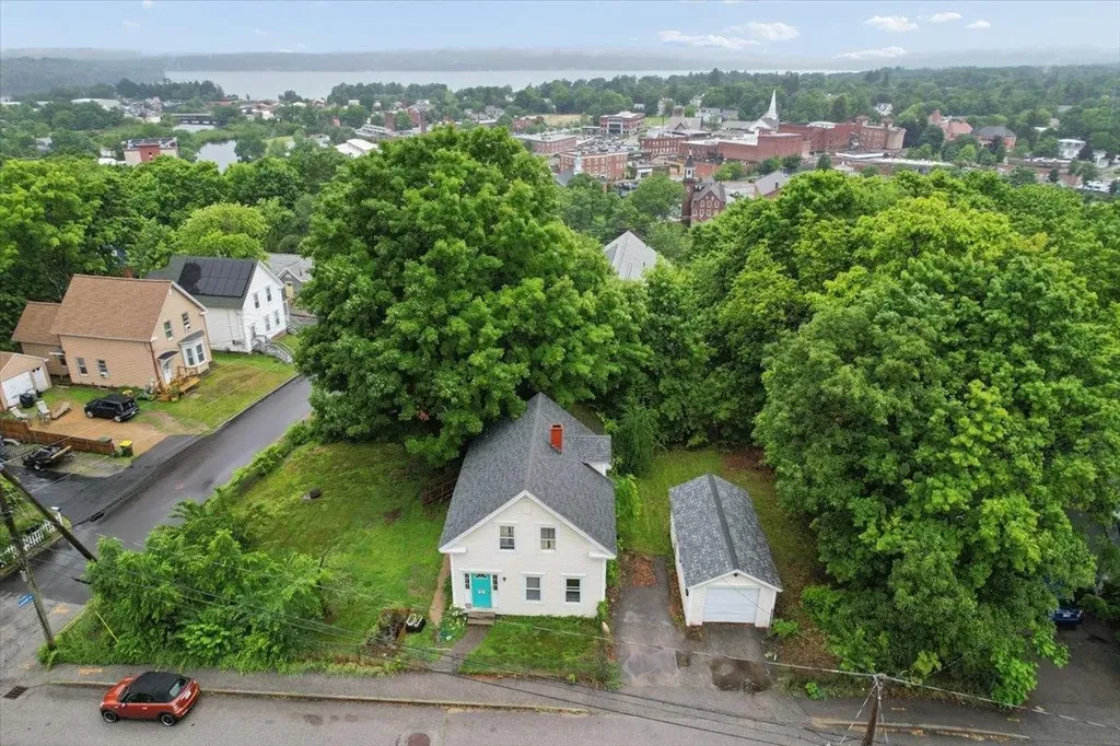 60 Avery Street Laconia NH 03246
