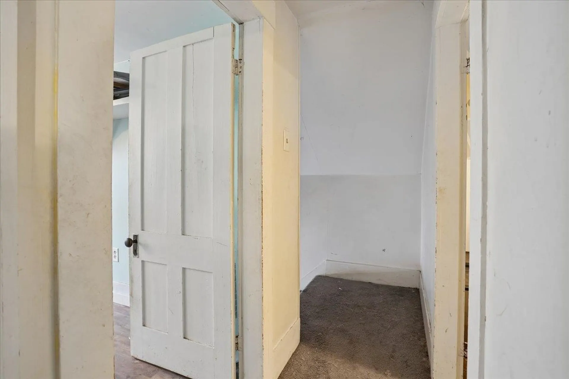 60 Avery Street Laconia NH 03246