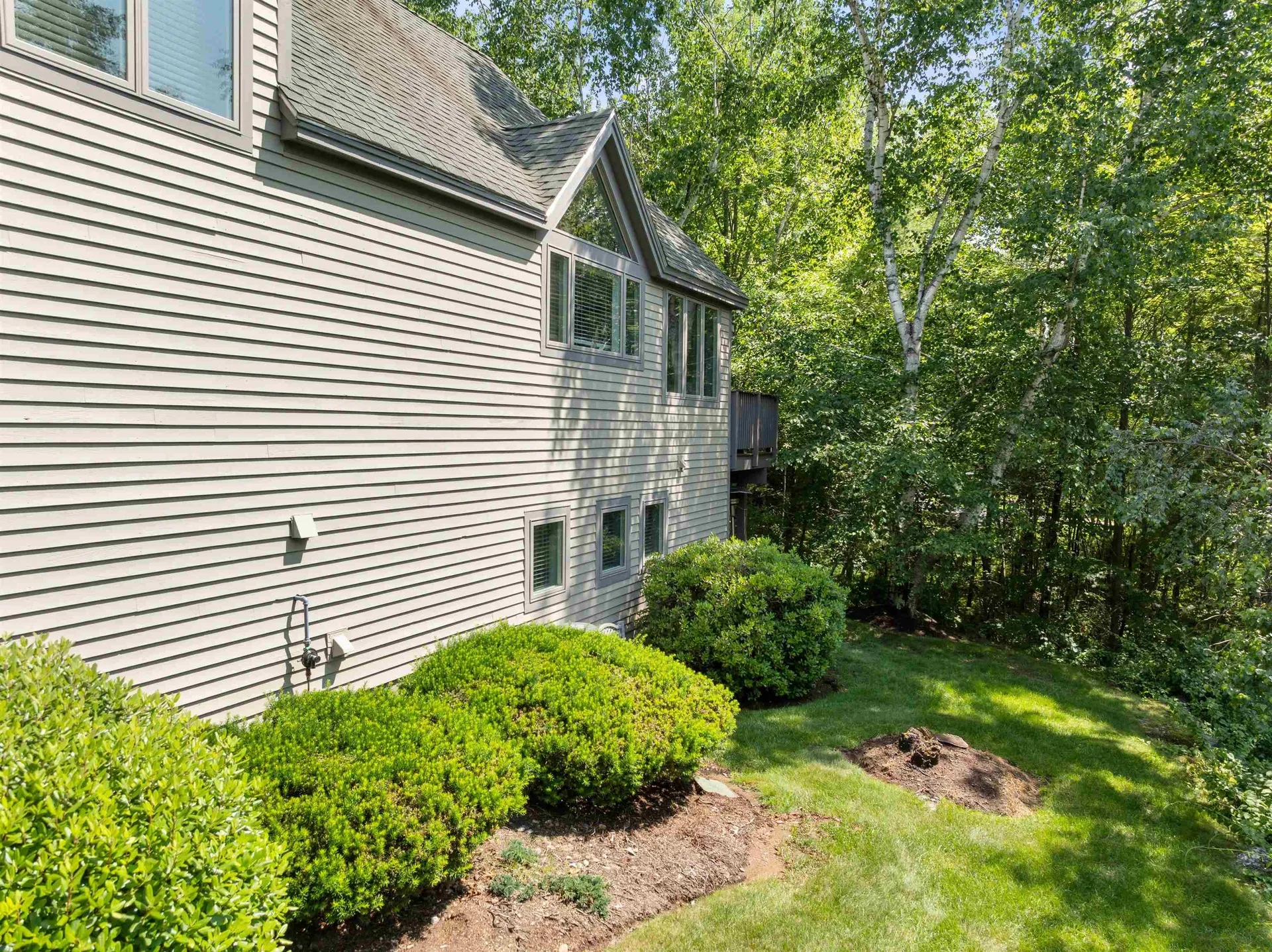 6 Tartan Hollow Laconia NH 03246