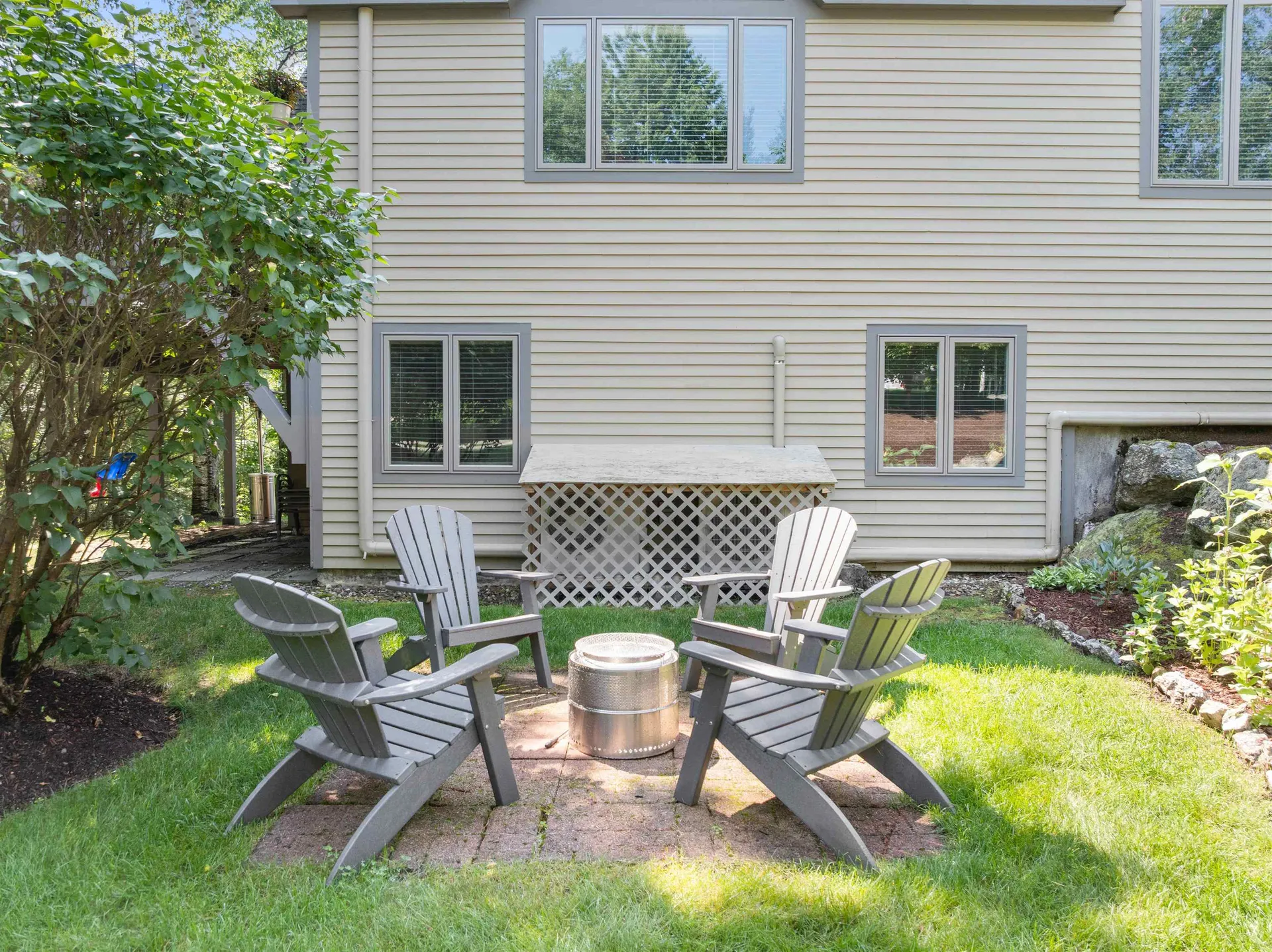 6 Tartan Hollow Laconia NH 03246