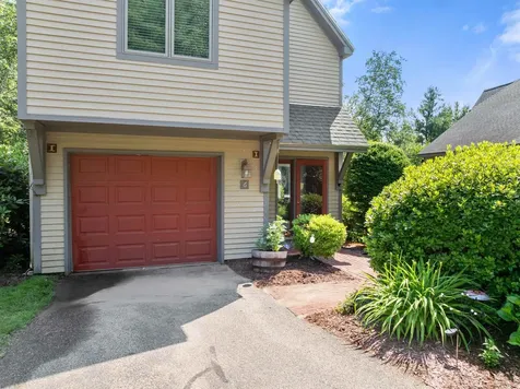 6 Tartan Hollow Laconia NH 03246