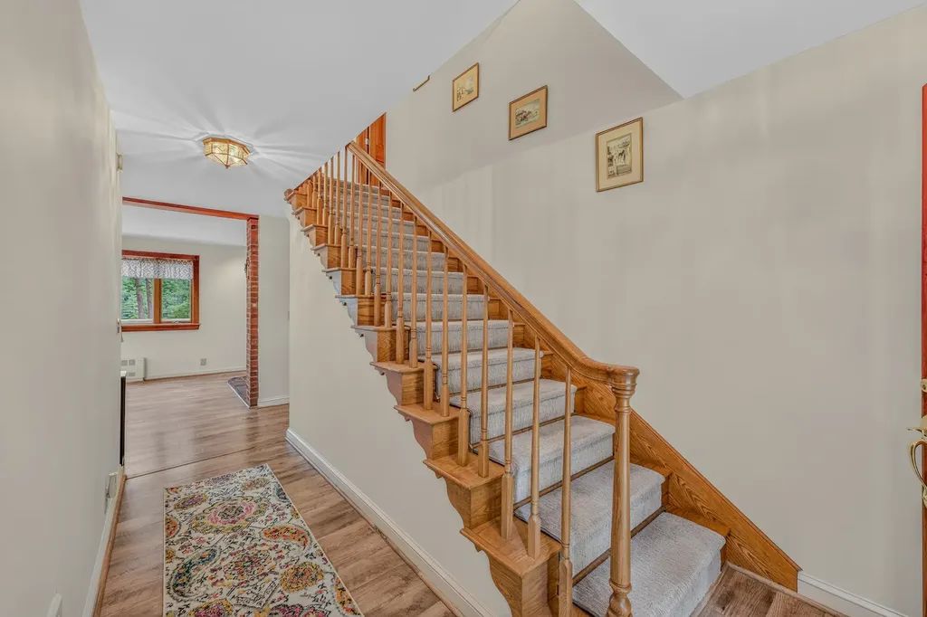 1952 Monroe Road Littleton NH 03561