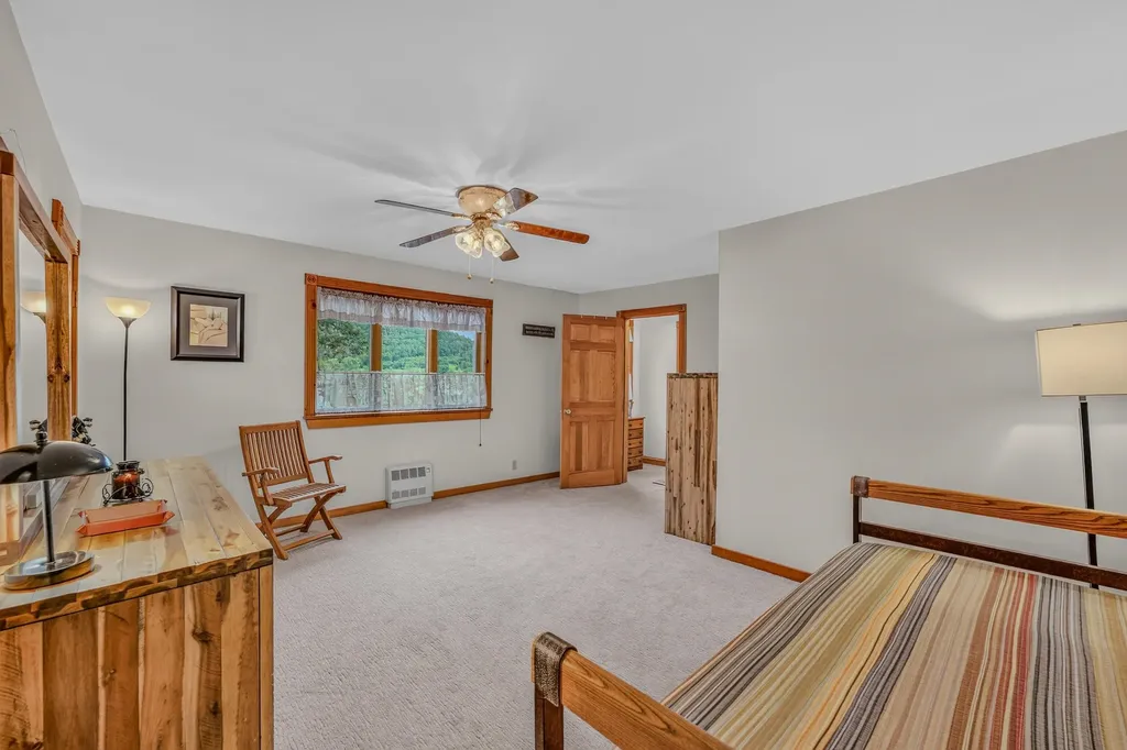 1952 Monroe Road Littleton NH 03561