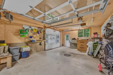 1952 Monroe Road Littleton NH 03561