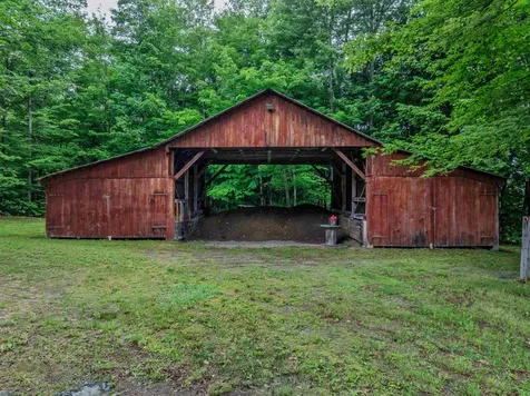 1952 Monroe Road Littleton NH 03561