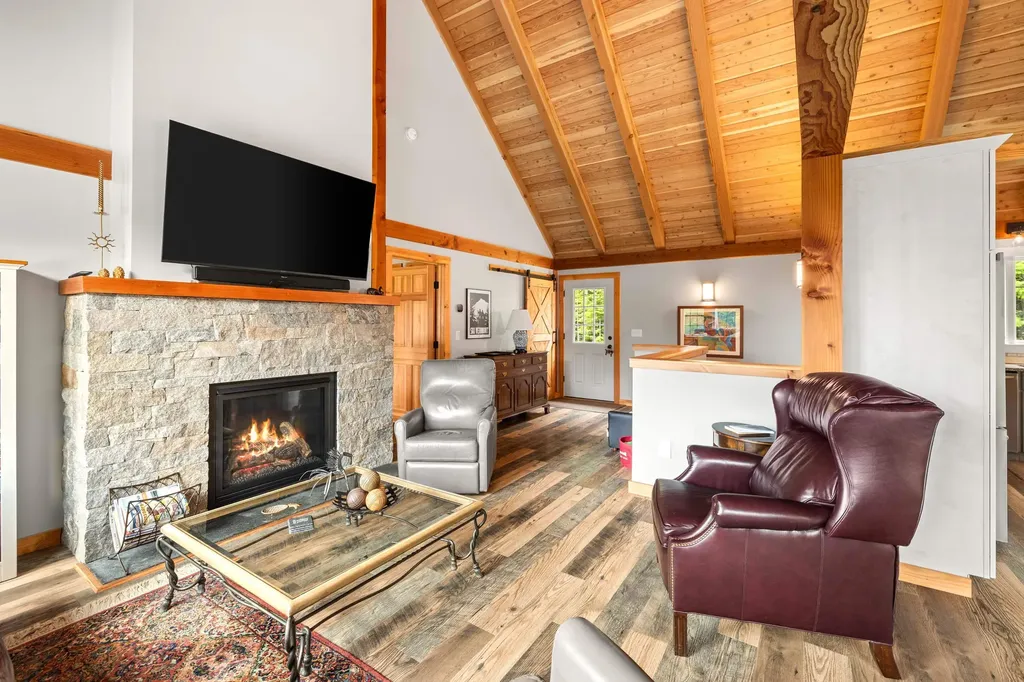 45 Sawmill Village Way Dover VT 05356