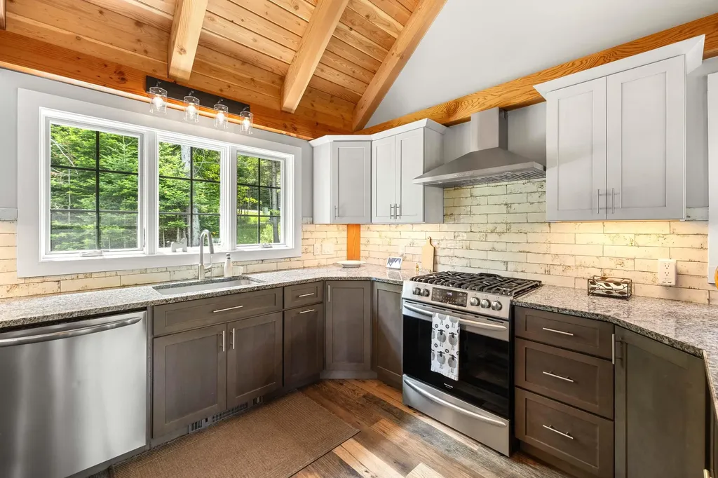 45 Sawmill Village Way Dover VT 05356