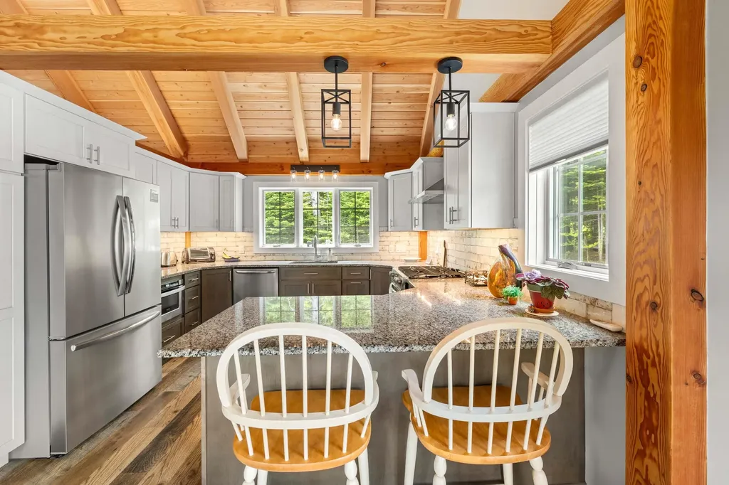 45 Sawmill Village Way Dover VT 05356