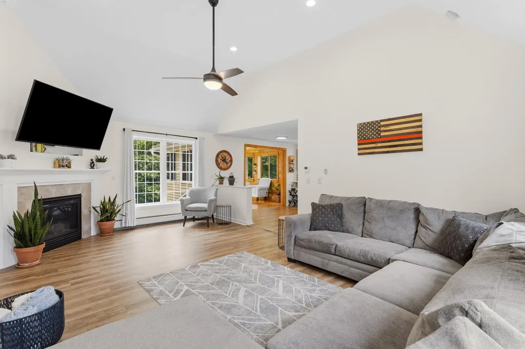 49 Wallace Drive Dover NH 03820