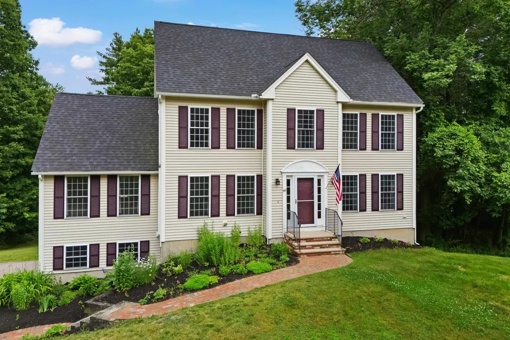 49 Wallace Drive Dover NH 03820