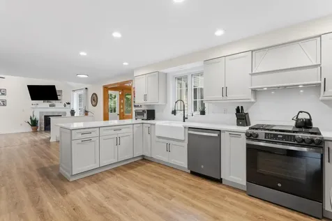 49 Wallace Drive Dover NH 03820