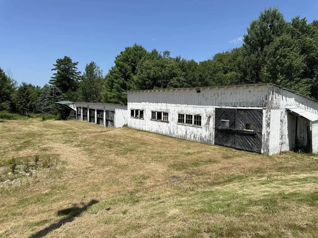 10 Rodimon Lane Piermont NH 03779
