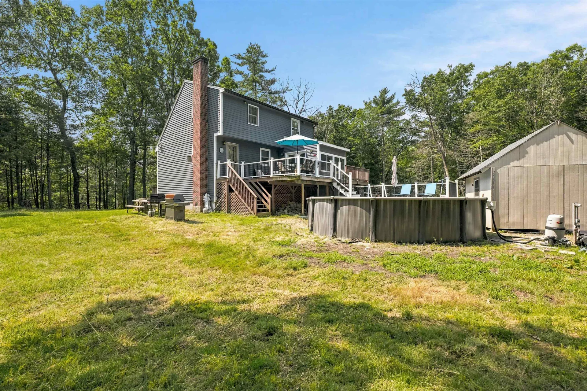 25 Pinewood Loop Sandown NH 03873