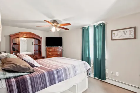 25 Pinewood Loop Sandown NH 03873