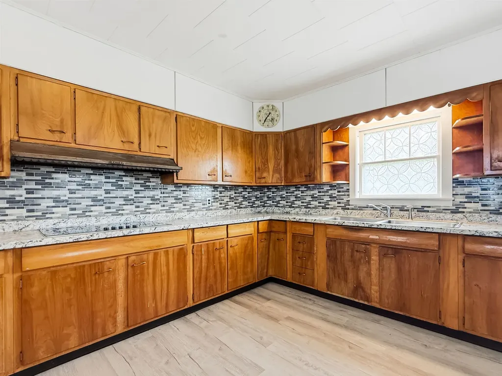 87 Colby Street Colebrook NH 03576
