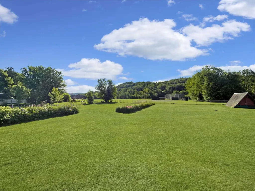 87 Colby Street Colebrook NH 03576